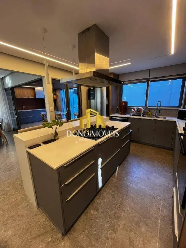 Imagem Casa alto padrão 4 suítes 4 vagas espaço gourmet completo Baeta Neves SBC