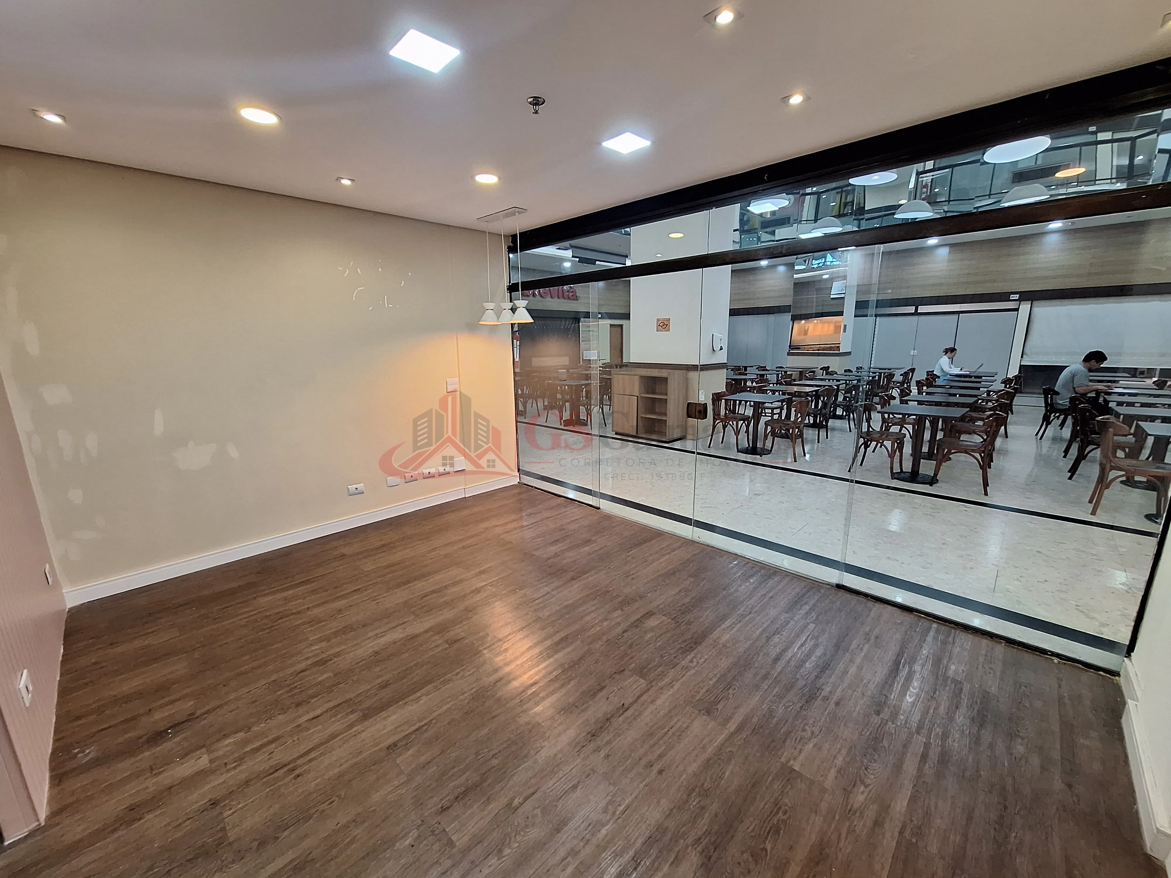 Imagem Loja comercial para locação no Shopping Service - 42,62 m² | Alphaville