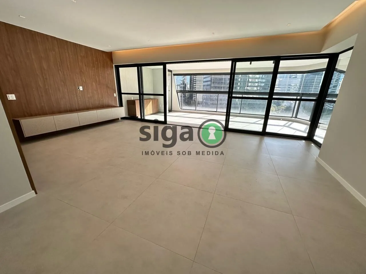 Foto do imóvel Apto 3 Dormitórios 3 Suítes Condomínio Parque da Cidade Semi mobiliado