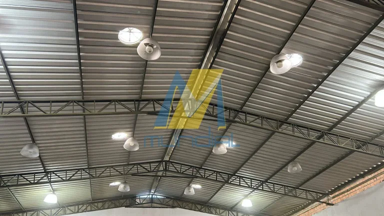 Imagem Seu galpão pronto para operar hoje, com energia forte e documentação 100%.