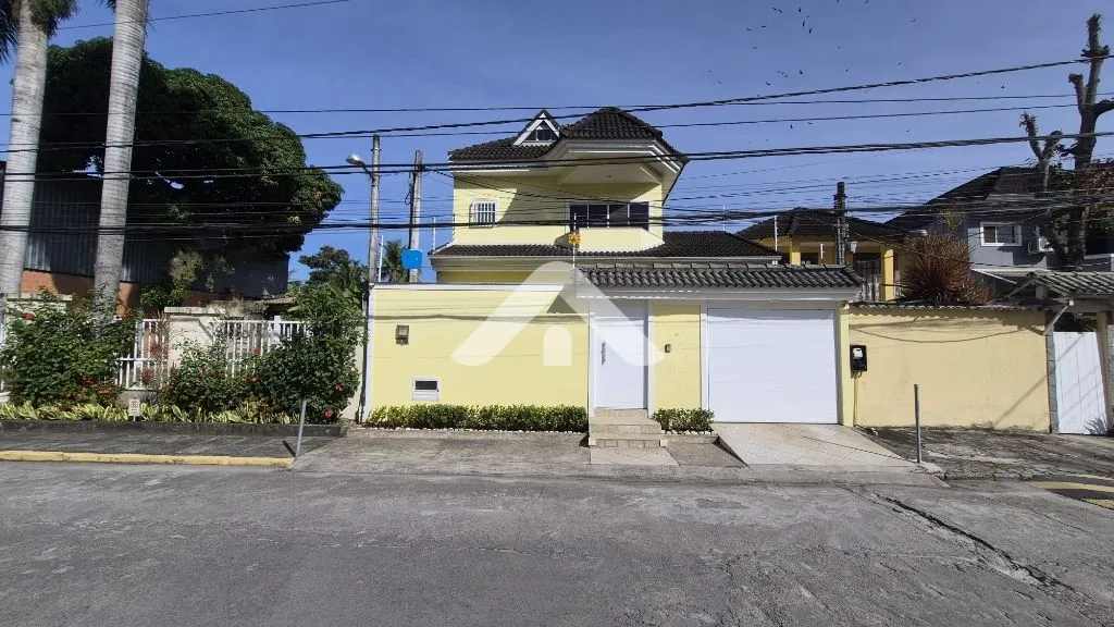 Imagem Casa à venda em Vargem Pequena - 201m², 4 quartos (1 suíte) | Condomínio Paraíso Classe A