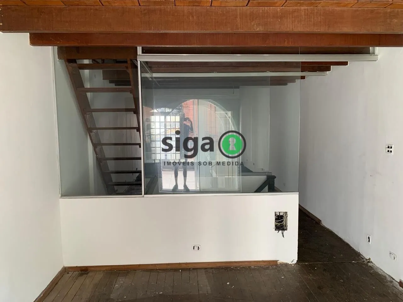 Foto do imóvel Sobrado Comercial com 174 m² em Localização Privilegiada no Jardim Paulista
