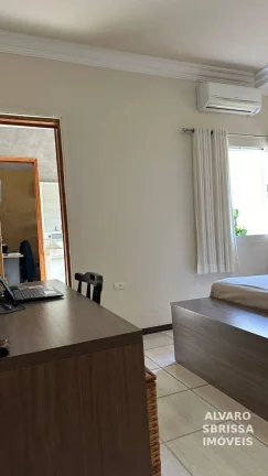 Imagem Casa com três dormitórios no Condomínio Rio Branco em Salto SP