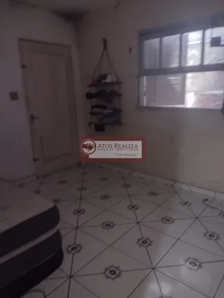 Imagem Vendo um Excelente Imóvel, casa antiga para investimento no Jardim Republica - São Paulo: terreno 204m2 por R$ 370.000 - Venda. Localização privilegiada, próximo a estação Autódromo.