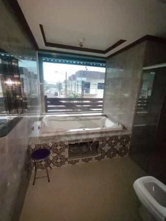 Imagem CASAL IMÓVEIS ALUGA / VENDE SOBRADO 5/4 - 3 SUÍTES CIDADE JARDIM 2