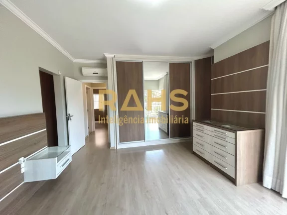 Imagem Excelente sobrado de esquina localizado no bairro Glória próximo a Agroflora Jardins. Baixou!! De:...