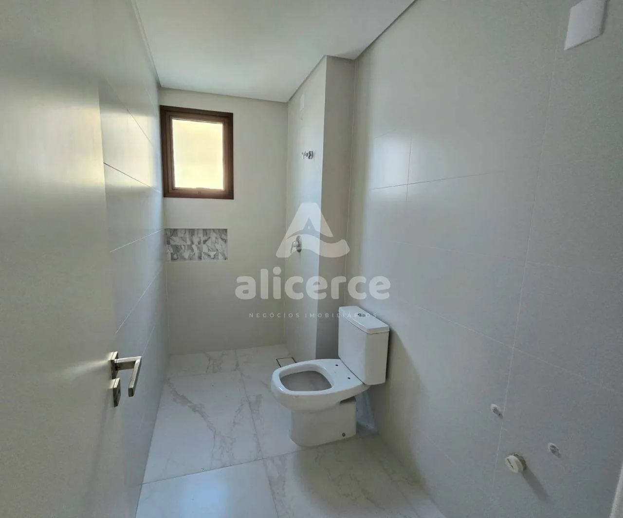 Imagem Alto Padrão | 3 Suítes | 2 Vagas | Oferta Exclusiva por Tempo Limitado