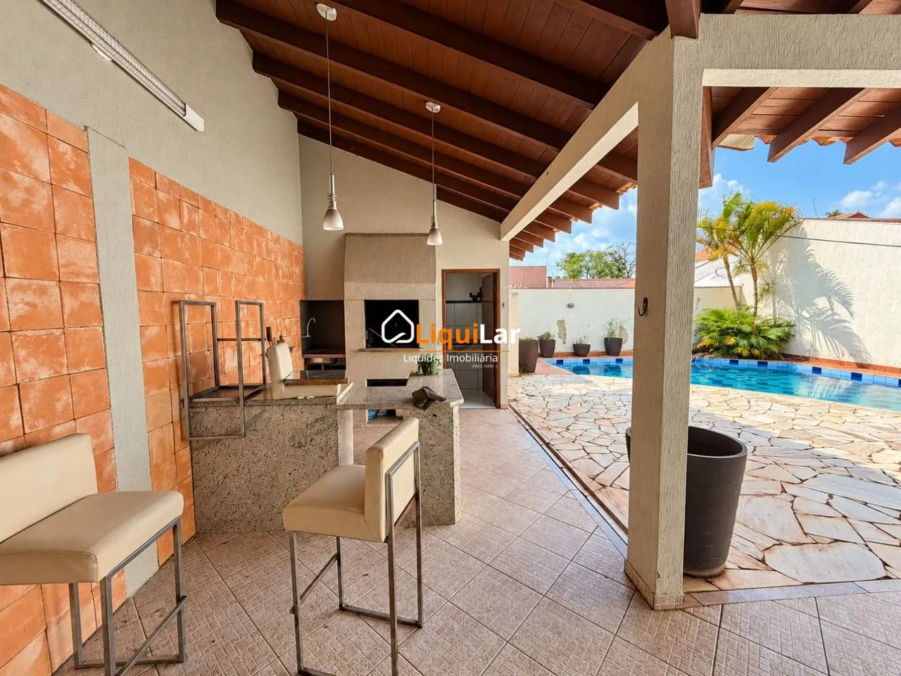 Imagem Casa Térrea no Cidade Jardim | 3 Quartos, Suíte, Piscina e Área Gourmet