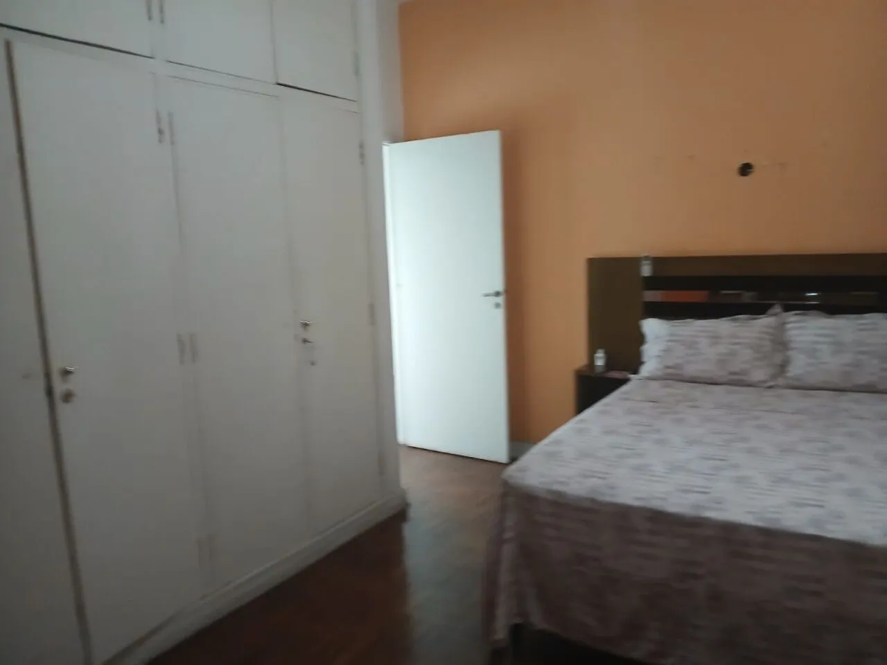 Imagem Sobrado de Esquina em Perdizes com Potencial Comercial e Residencial.