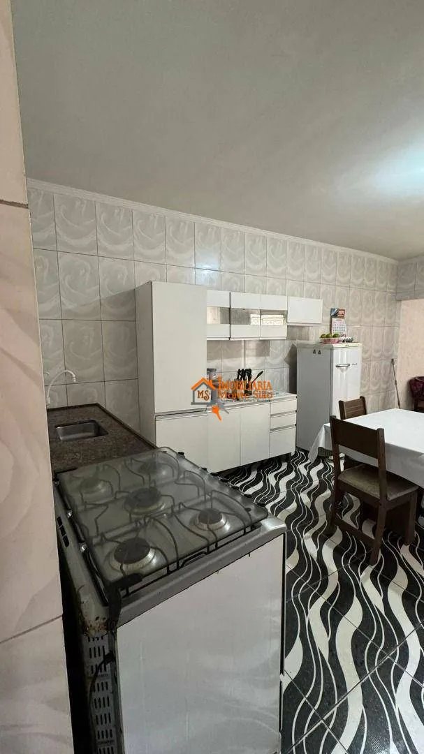 Imagem Casa com 3 dormitórios à venda, 135 m² por R$ 357.000,00 - Cidade Soberana - Guarulhos/SP