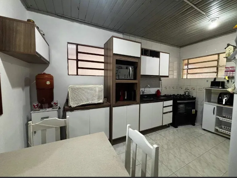 Imagem Casa com quintal a venda em Viamão bairro Krahe