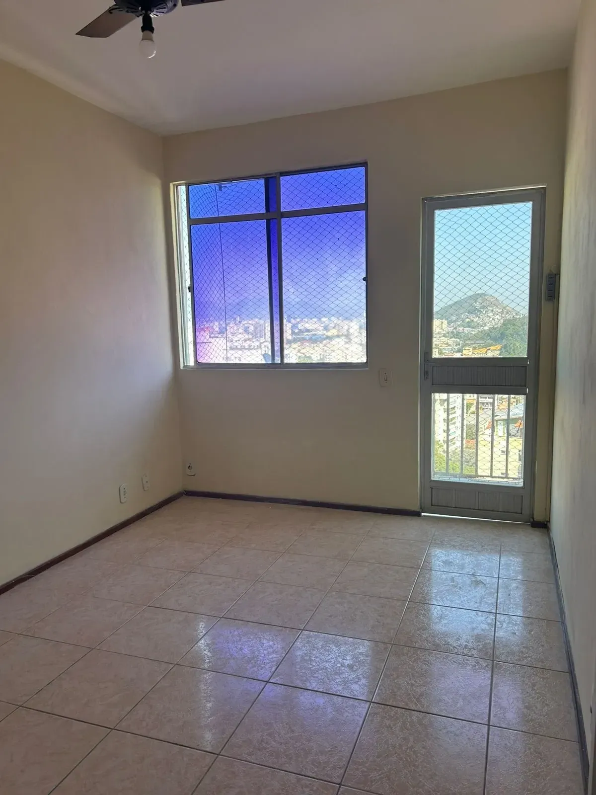 Imagem Apartamento com 1 Quarto à Venda, 82 m² em Fonseca - Niterói