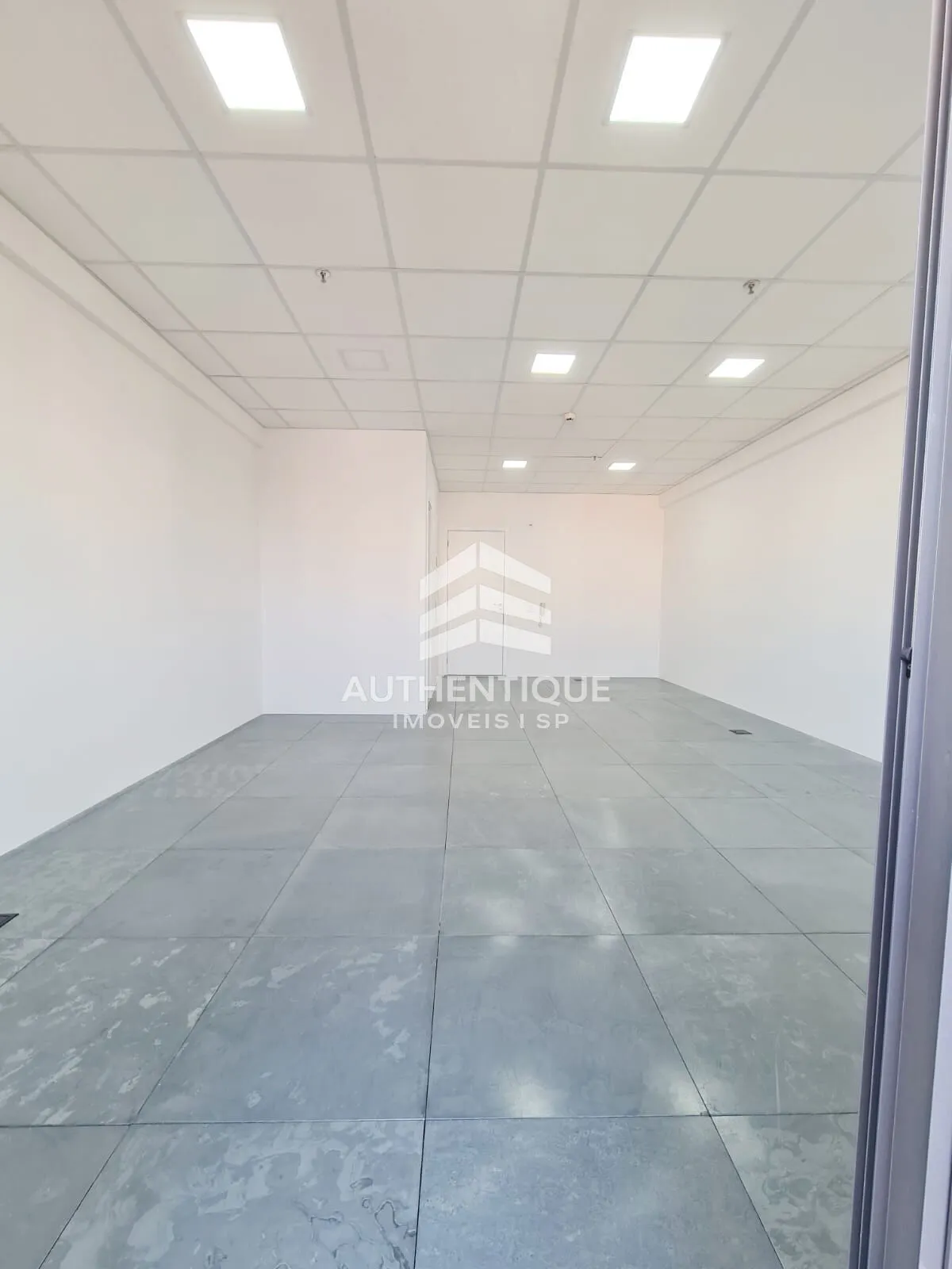 Imagem JURUBATUBA EMPRESARIAL CENTRO SBC - Sala Comercial no Centro de SBC à venda!