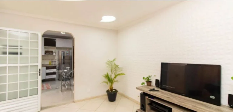 Imagem Casa 2 Dorm | área de lazer e 2 vagas - Vila Jacuí