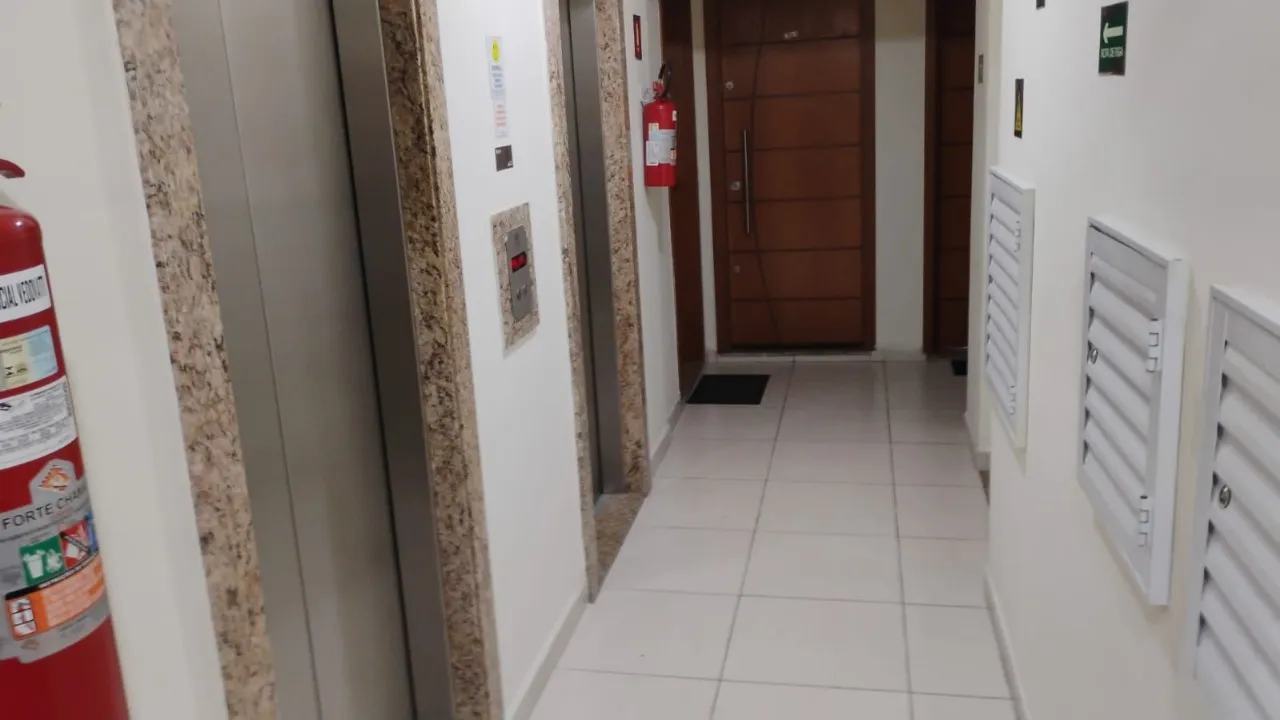 Imagem Apartamento de Luxo no Boqueirão: 2 Quartos, 2 Suítes, 1 Sala, 3 Banheiros, 2 Vagas de Garagem, 90m² de Pura Elegância em Praia Grande-SP!
