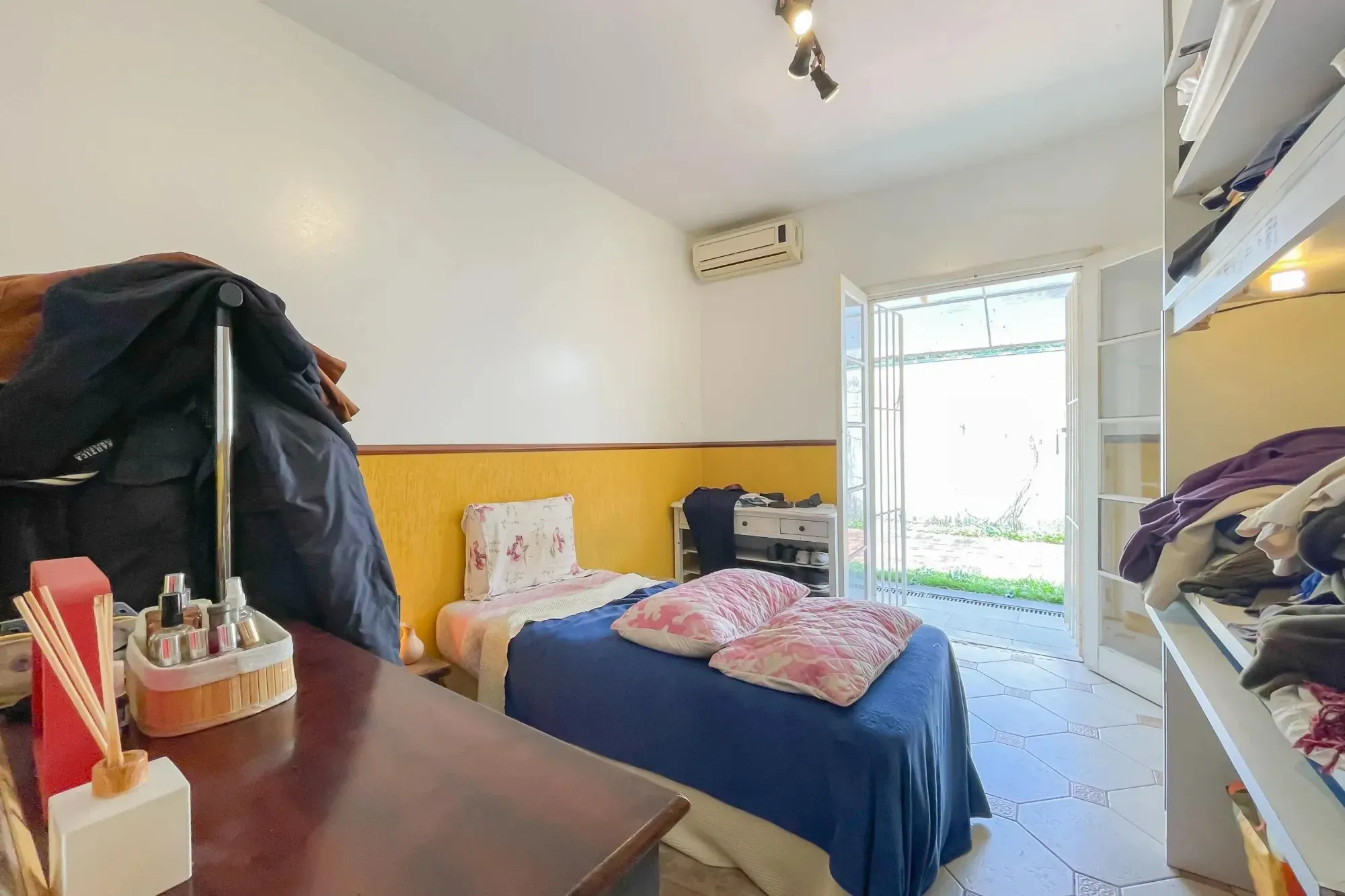 Imagem Casa com 4 Quartos à Venda, 300 m² em Parque Continental - São Paulo