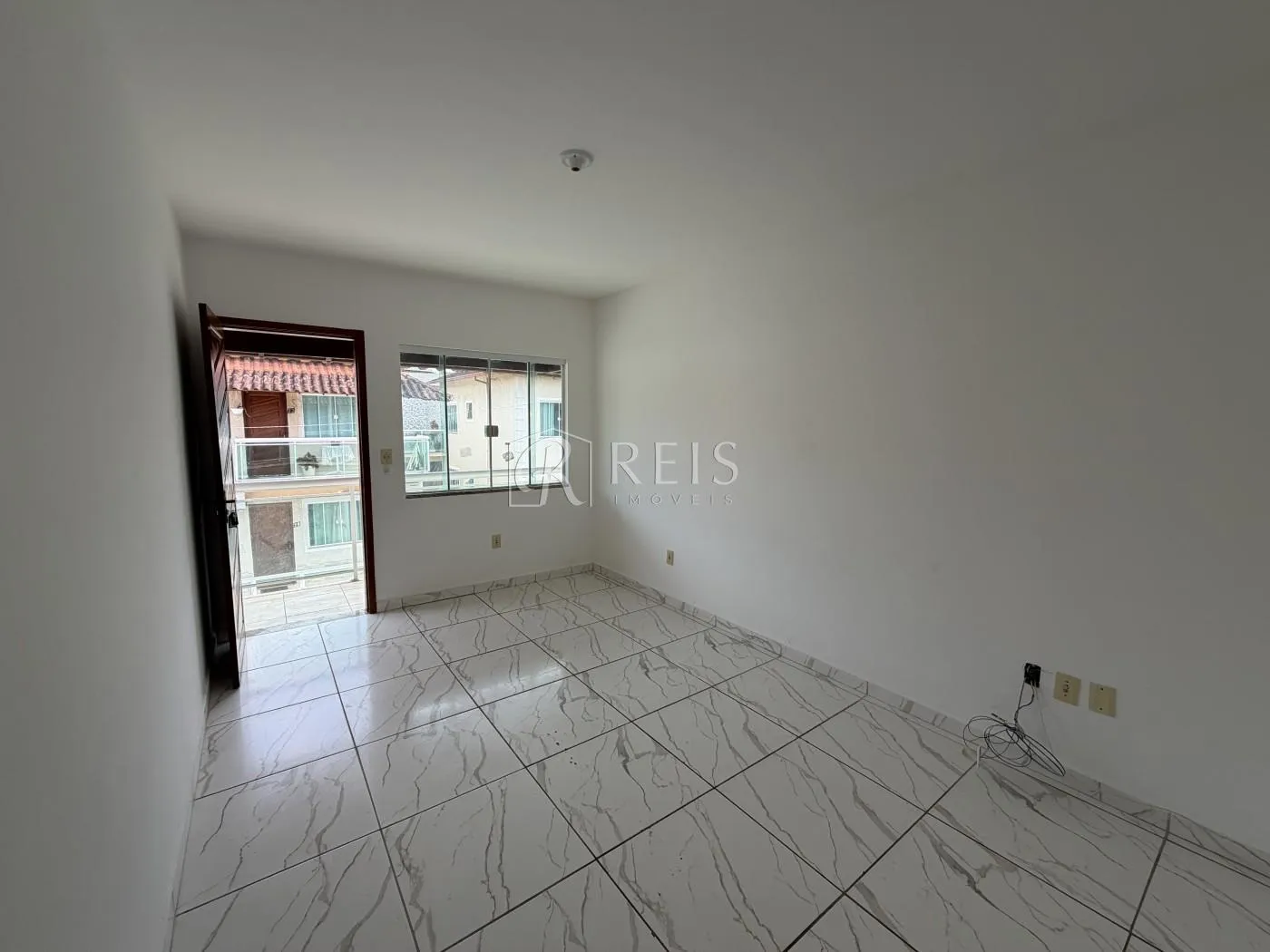 Imagem Casa para Venda em Rio das Ostras, Chácara Mariléa, 2 dormitórios, 1 banheiro, 1 vaga