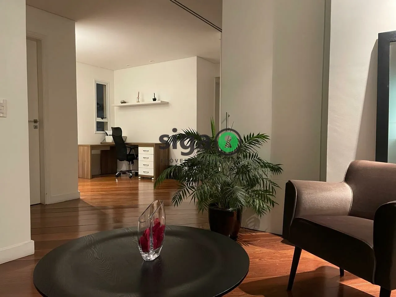 Imagem Apartamento á Venda 160 m², 3 quartos e Mobiliado- Vila Andrade