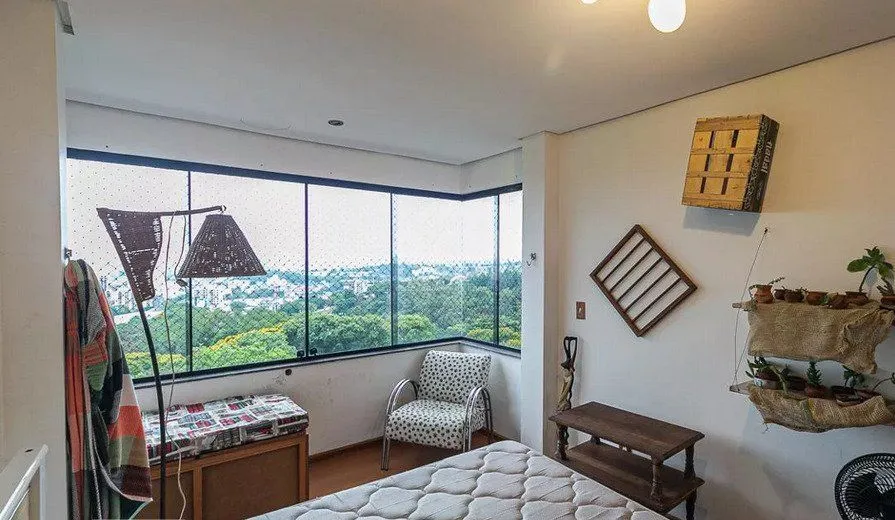 Imagem Cobertura para Venda - 207m², 3 dormitórios, sendo 1 suites, 2 vagas - Santa Tereza