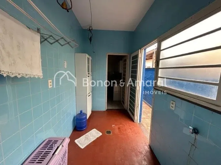 Imagem Casa com 3 Quartos e 1 banheiro à Venda, 155 m²