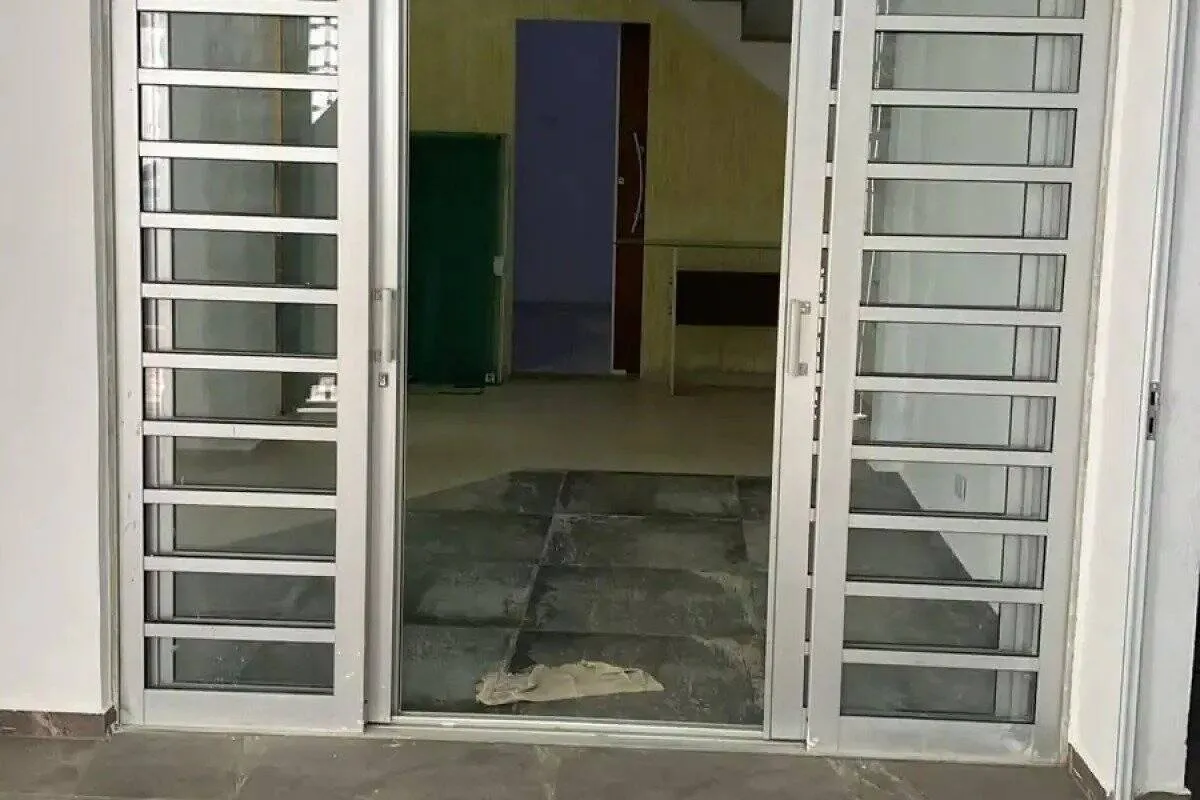 Imagem Casa Vila Fernandes - 240M², 3 Dorms, 3 Suítes, 2 Vagas.