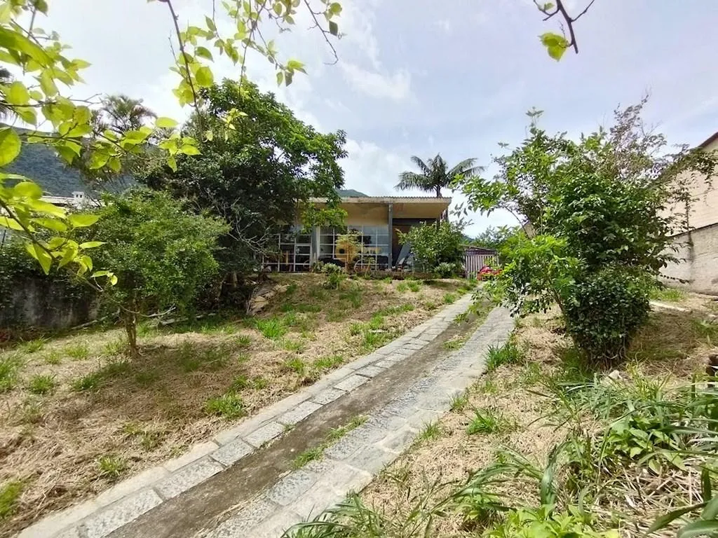 Imagem Casa para Venda em Teresópolis / RJ no bairro Araras