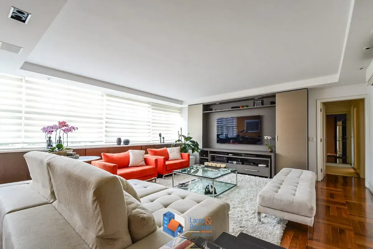 Foto do imóvel Apartamento para venda em Jardim Europa com 3 quartos, sendo 1 suíte, 177m² em Rua André Fernandes