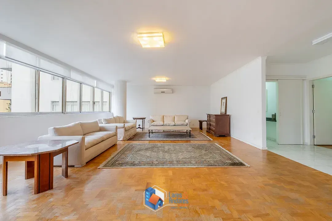 Imagem Apartamento para venda em Santa Cecília com 3 quartos, sendo 1 suíte, 272m²