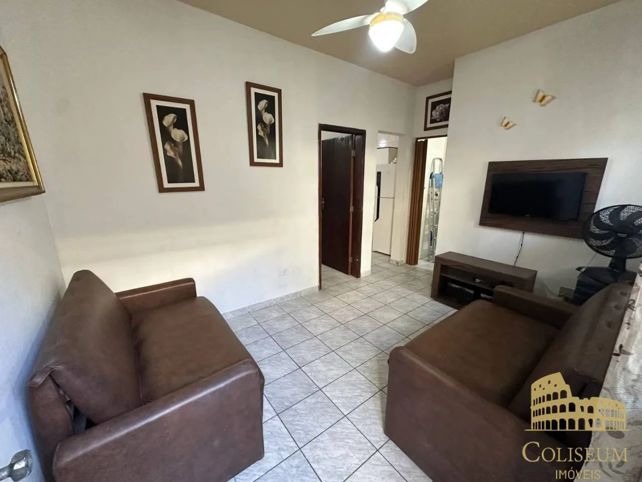 Imagem Casa com 1 dormitório à venda, 50 m² por R$ 255.000,00 - Aviação - Praia Grande/SP