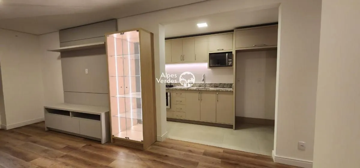 Imagem Vende-se apartamento semi-mobiliado em Gramado a 10 minutos da Rua Coberta