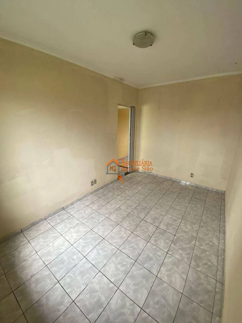 Imagem Apartamento com 2 dormitórios à venda, 58 m² por R$ 220.000,00 - Bonsucesso - Guarulhos/SP