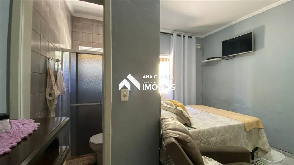 Imagem Casa a venda bem localizada em Mongaguá