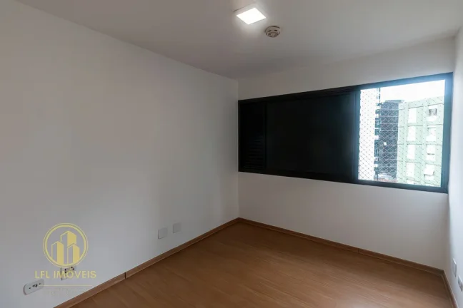 Imagem Apartamento de 143m² com 4 dormitórios e 2 vagas, no Itaim Bibi, São Paulo