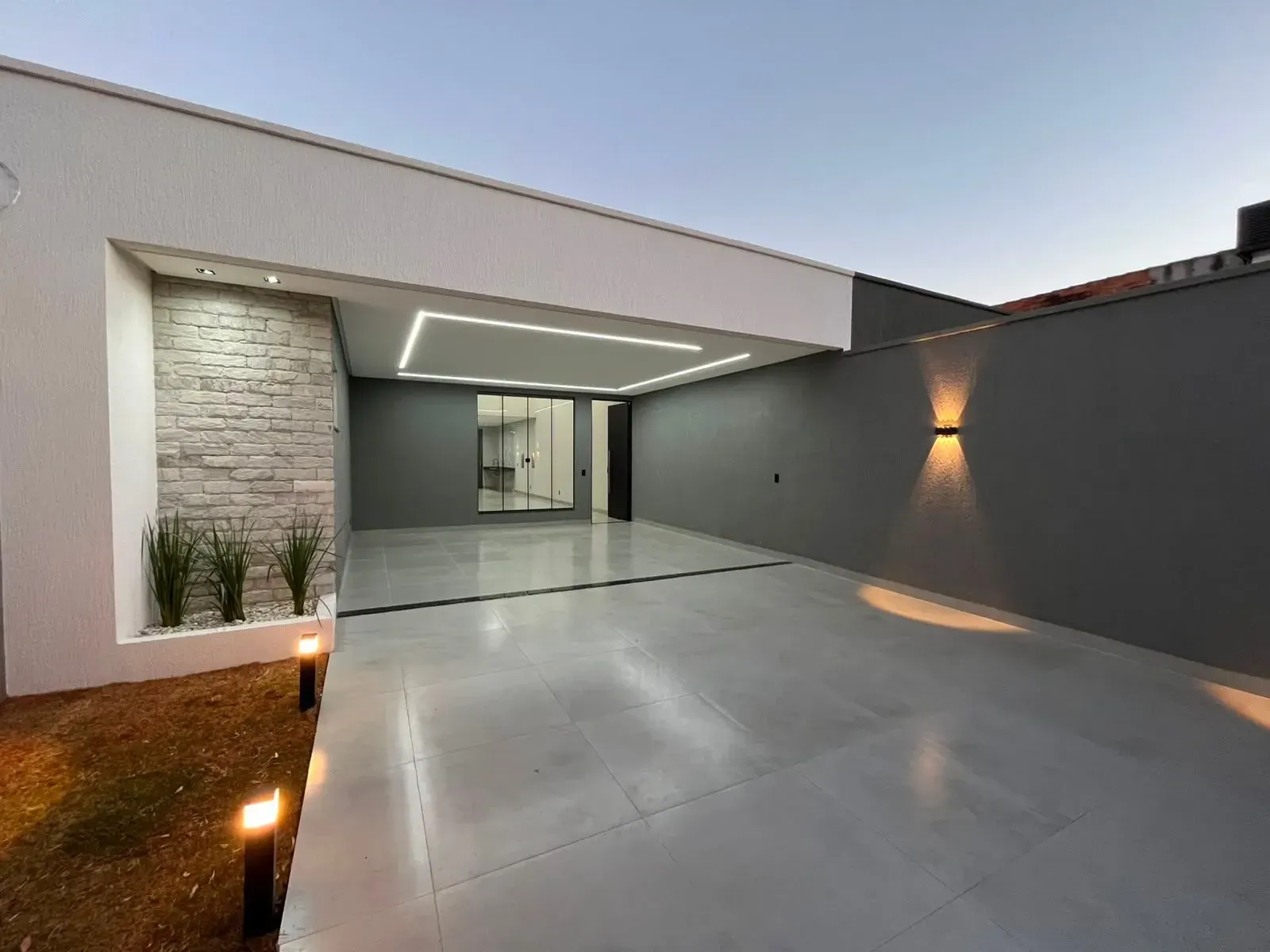 Imagem Casa com 3 Quartos à Venda, 164 m² em Parque João Braz - Cidade Industrial - Goiânia