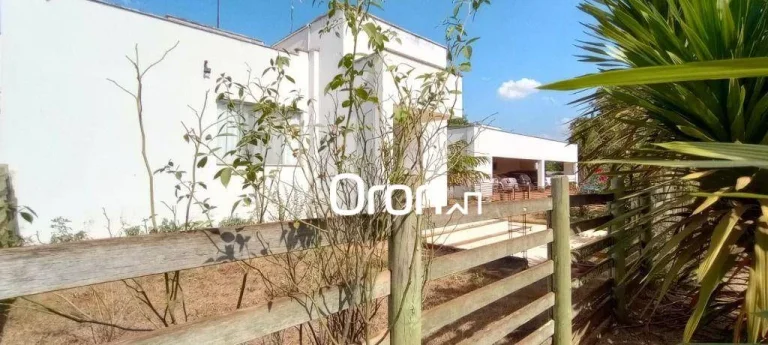 Imagem Chácara com 5 dormitórios à venda, 5300 m² por R$ 2.530.000,00 - Sítios de Recreio Caraíbas - Goiânia/GO
