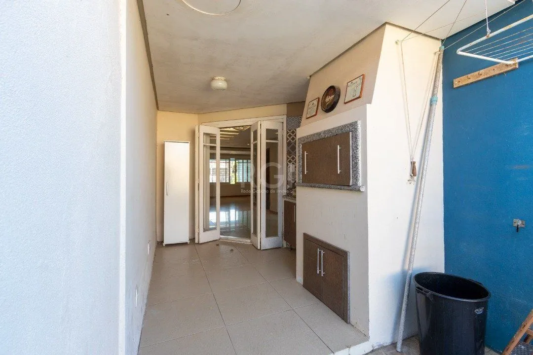 Imagem Casa para Venda - 205.81m², 3 dormitórios, sendo 1 suites, 2 vagas - Ipanema