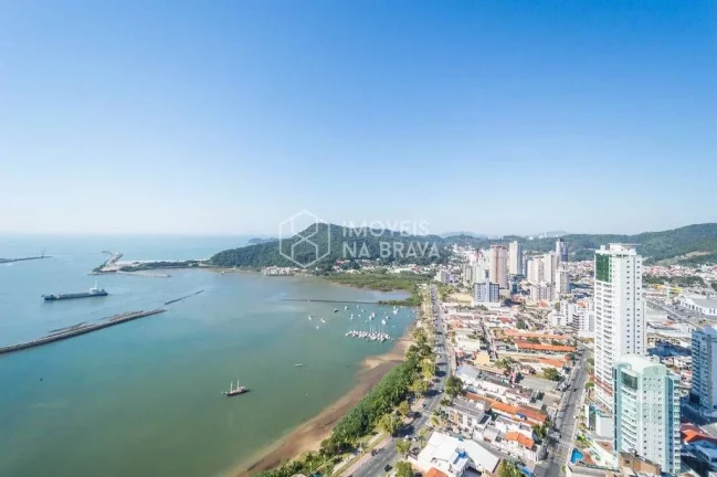 Imagem A VENDA APARTAMENTO CENTRO DE ITAJAÍ COM VISTA PARA O MAR