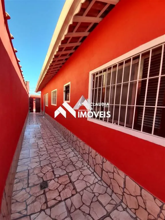 Imagem Casa com piscina na Praia de Mongagua