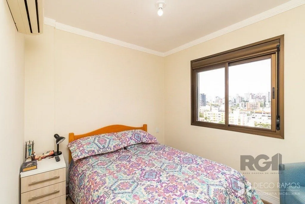 Imagem Apartamento à venda com 3 quartos 74 m² Avalia imóvel no negócio Alto Padrão Rua Casemiro de Abreu, Moinhos de vento, Porto Alegre