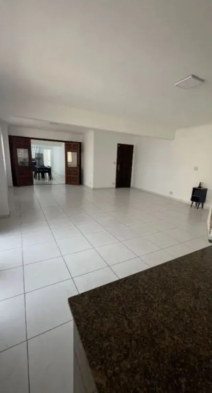 Imagem APARTAMENTO COM 304,00 m² - OCIAN - PRAIA GRANDE SP