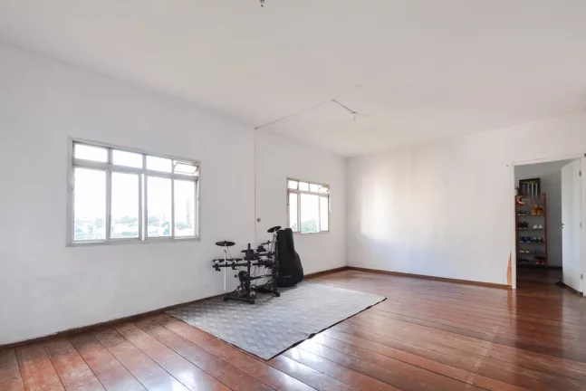 Imagem Apartamento à venda em São Paulo, Santa Cecília, com 3 quartos, 162m2