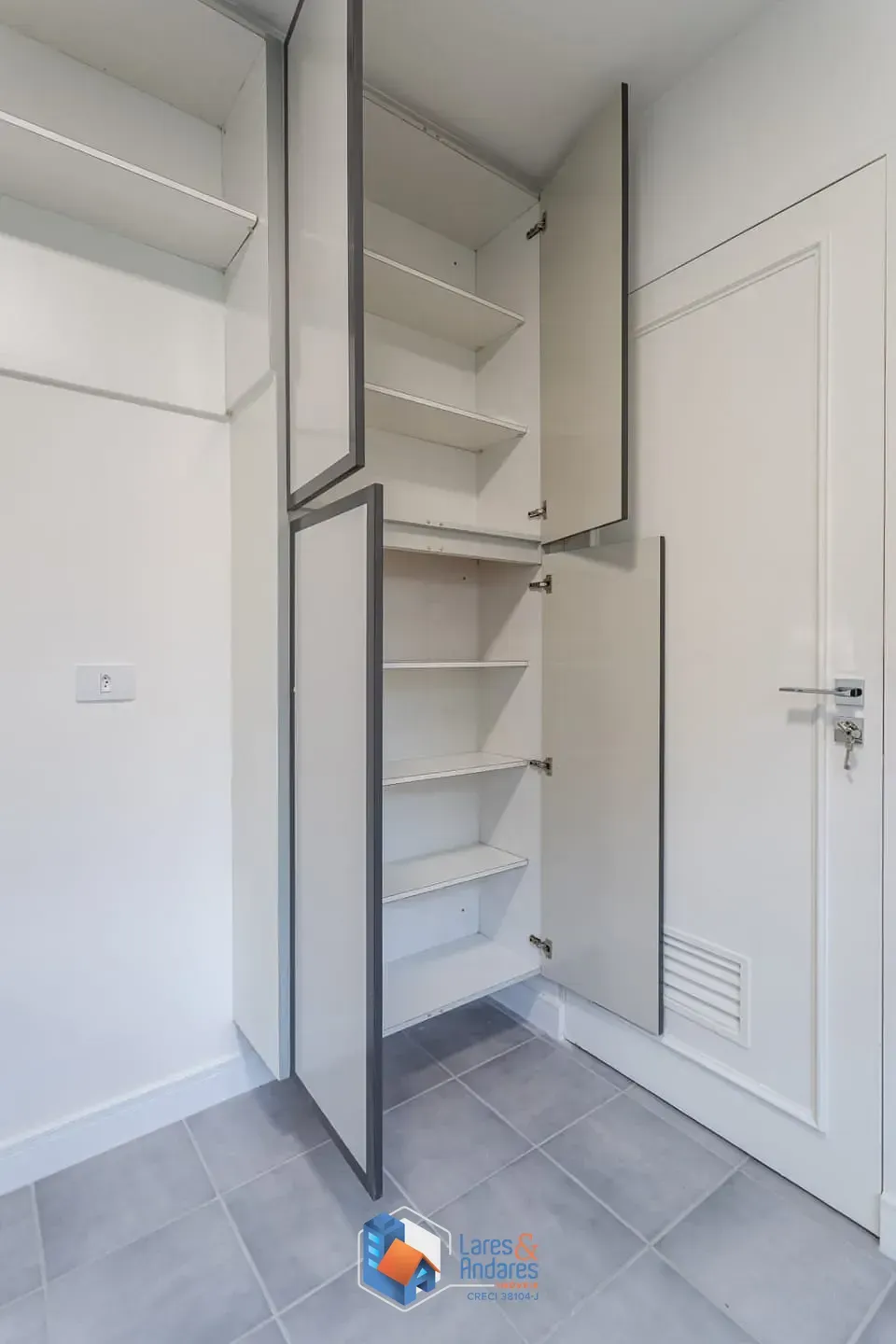Imagem Apartamento para venda em Planalto Paulista com 3 quartos, sendo 1 suíte, 149m²