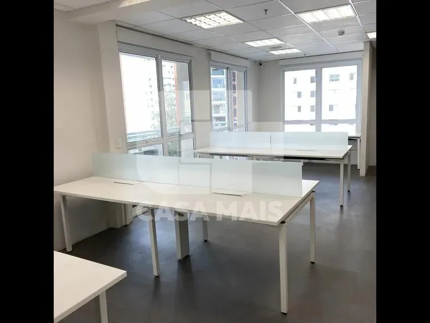 Imagem Sala Comercial para Locação em São Paulo / SP no bairro Pinheiros