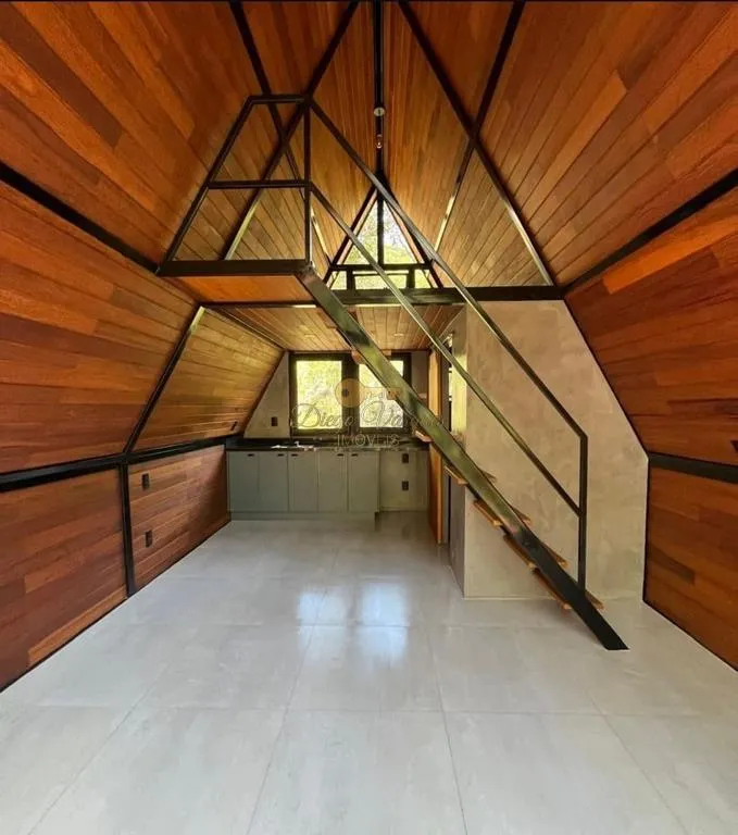 Imagem Casa para Venda em Teresópolis / RJ no bairro Várzea