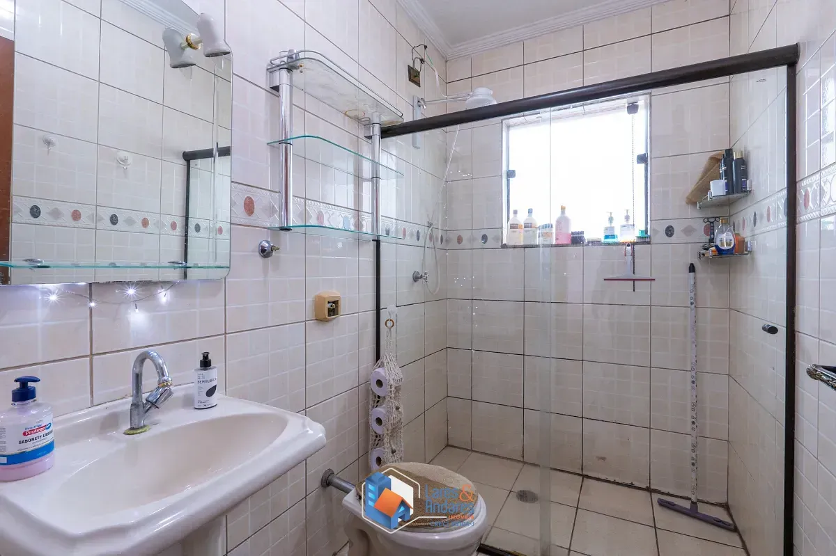 Imagem Casa para venda em Rolinópolis com 4 quartos, sendo 2 suítes, 230m²