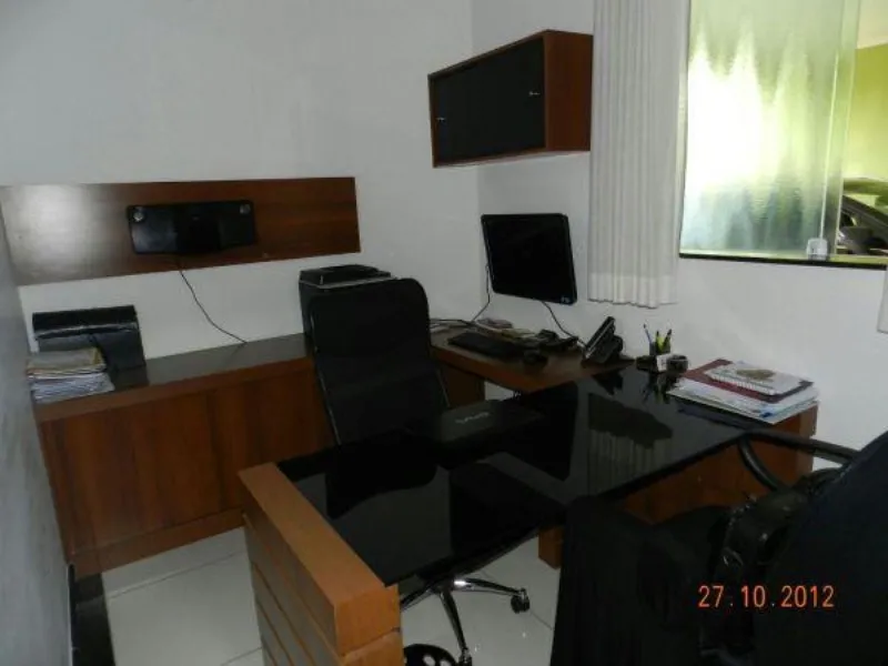 Imagem CASA RESIDENCIAL À VENDA, JARDIM RESIDENCIAL VICENTE DE MORAES, SOROCABA.