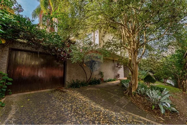 Imagem CASA ICÔNICA NO PACAEMBU – ARQUITETURA E CHARME ATEMPORAL!