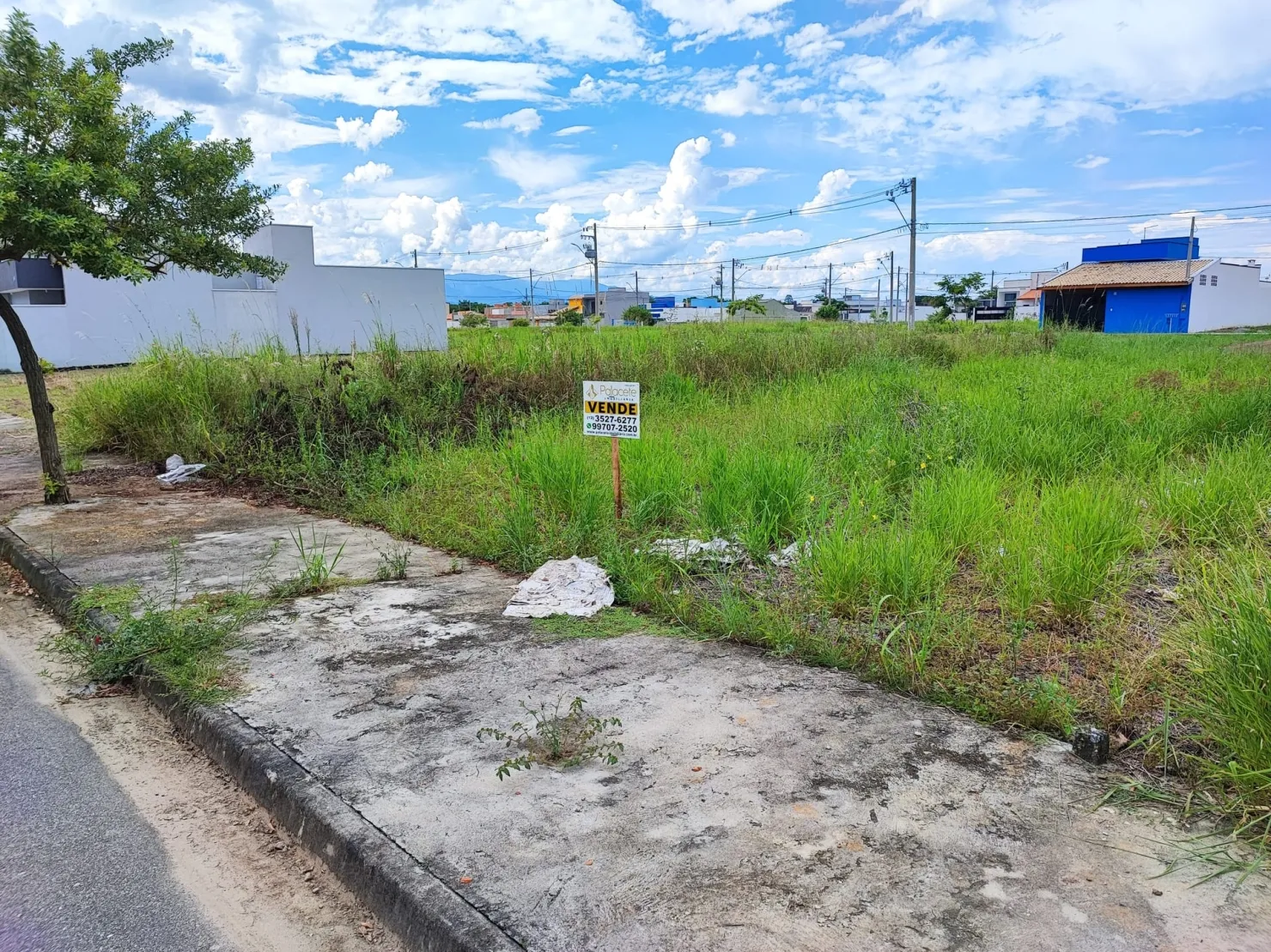 Imagem Terreno à venda 176M², Res. Santa Clara, Pindamonhangaba - SP