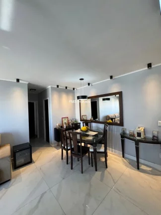 Imagem Apartamento à venda com 2 quartos sendo 1 suíte e 1 vaga no Cambuci.