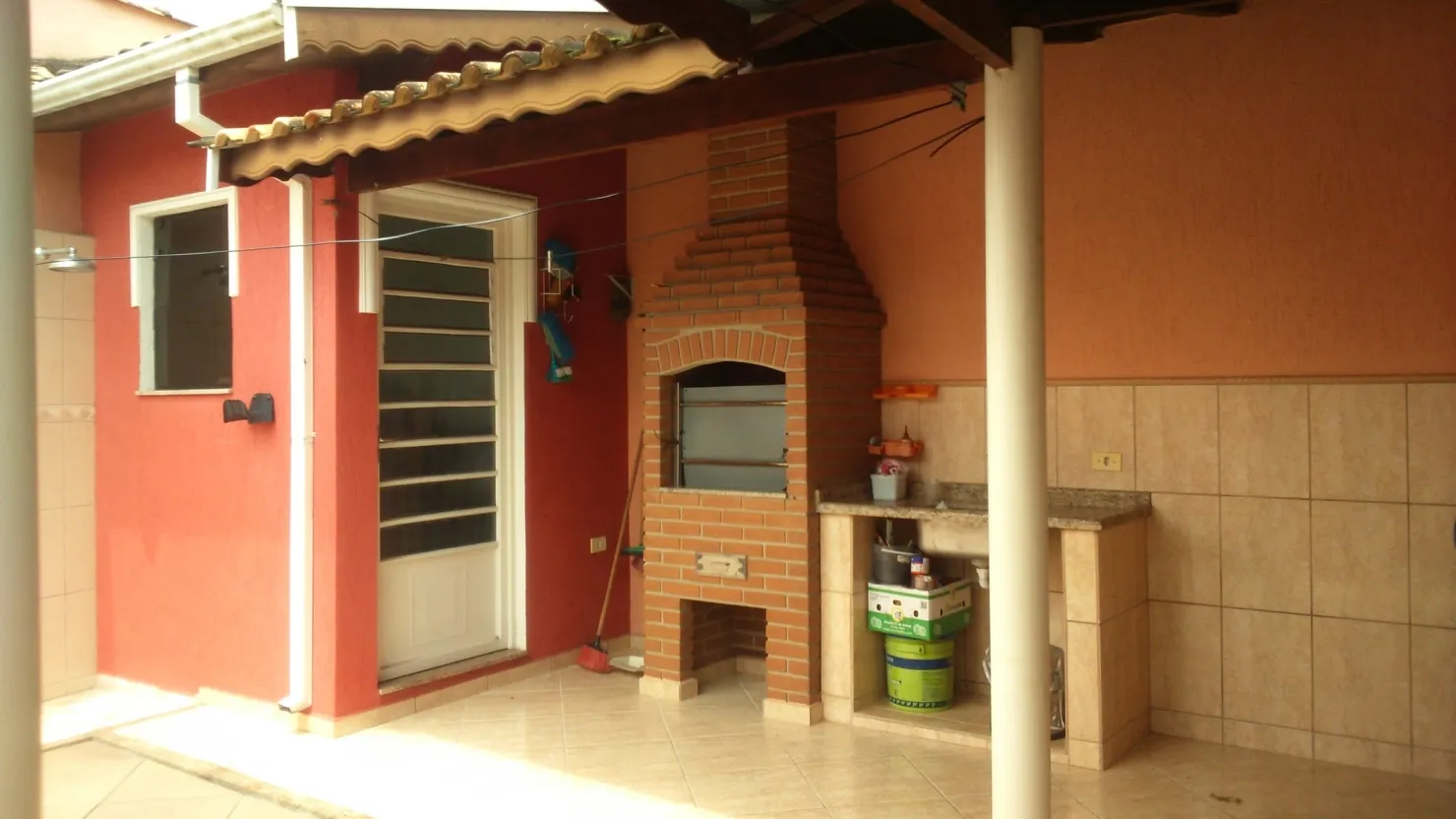 Imagem Casa à venda 2 Quartos, 1 Suite, 1 Vaga, 125M², Mombaça, Pindamonhangaba - SP